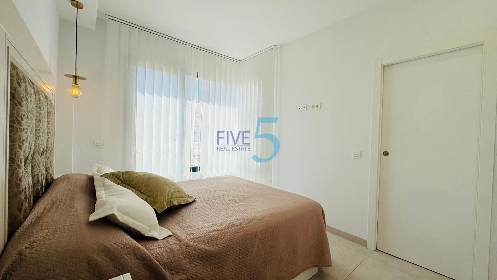 3 sovrum Hus till salu i Villamartin med pool - 324 900 € (Ref: 10099513)