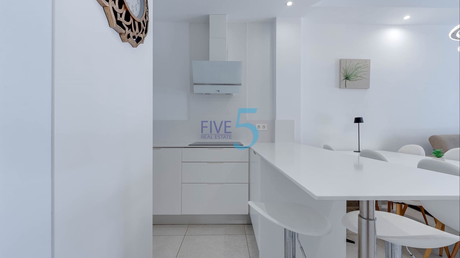 3 bedroom Townhouse for sale in Villamartin with pool - € 324,900 (Ref: 10099513)