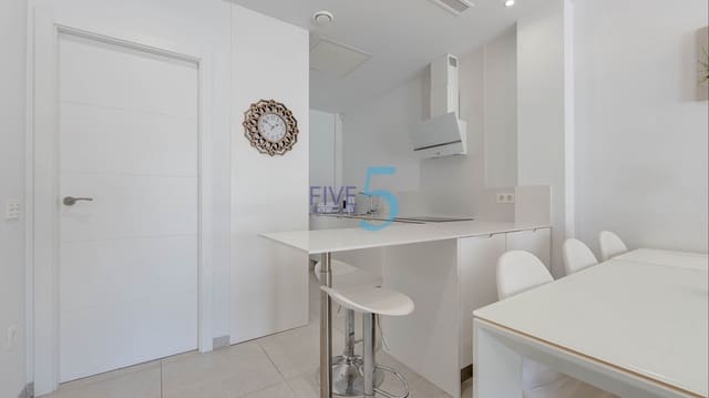 3 soverom Hus til salgs i Villamartin, Orihuela med svømmebasseng - € 324 900 (Ref: 10099513)