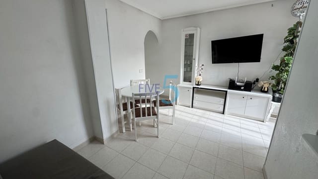 1 soveværelse Lejlighed til salg i Torrevieja med swimmingpool - € 107.500 (Ref: 10099514)