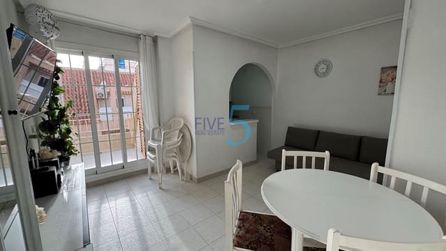 1 soveværelse Lejlighed til salg i Torrevieja med swimmingpool - € 107.500 (Ref: 10099514)