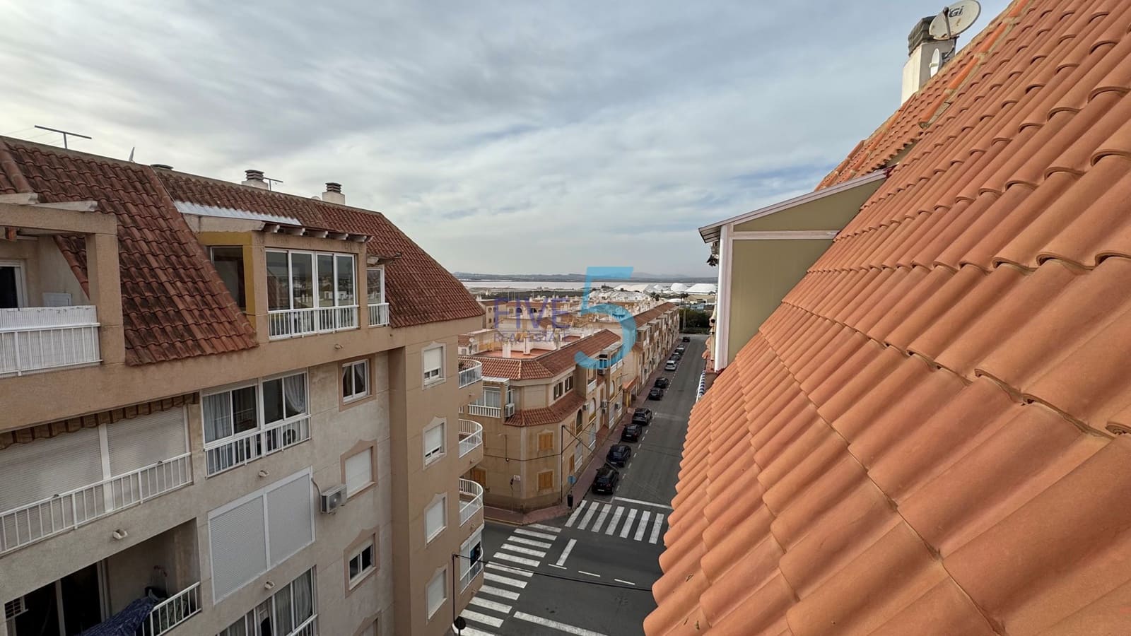 1 soveværelse Lejlighed til salg i Torrevieja med swimmingpool - € 107.500 (Ref: 10099514)