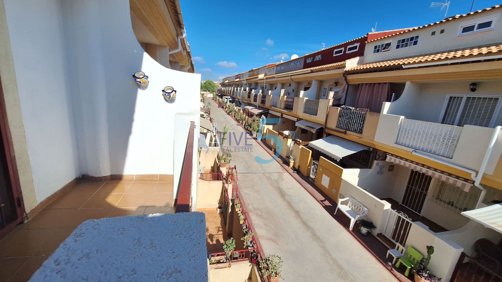 3 quarto Casa em Banda para venda em Playa Flamenca com piscina garagem - 220 000 € (Ref: 10101366)