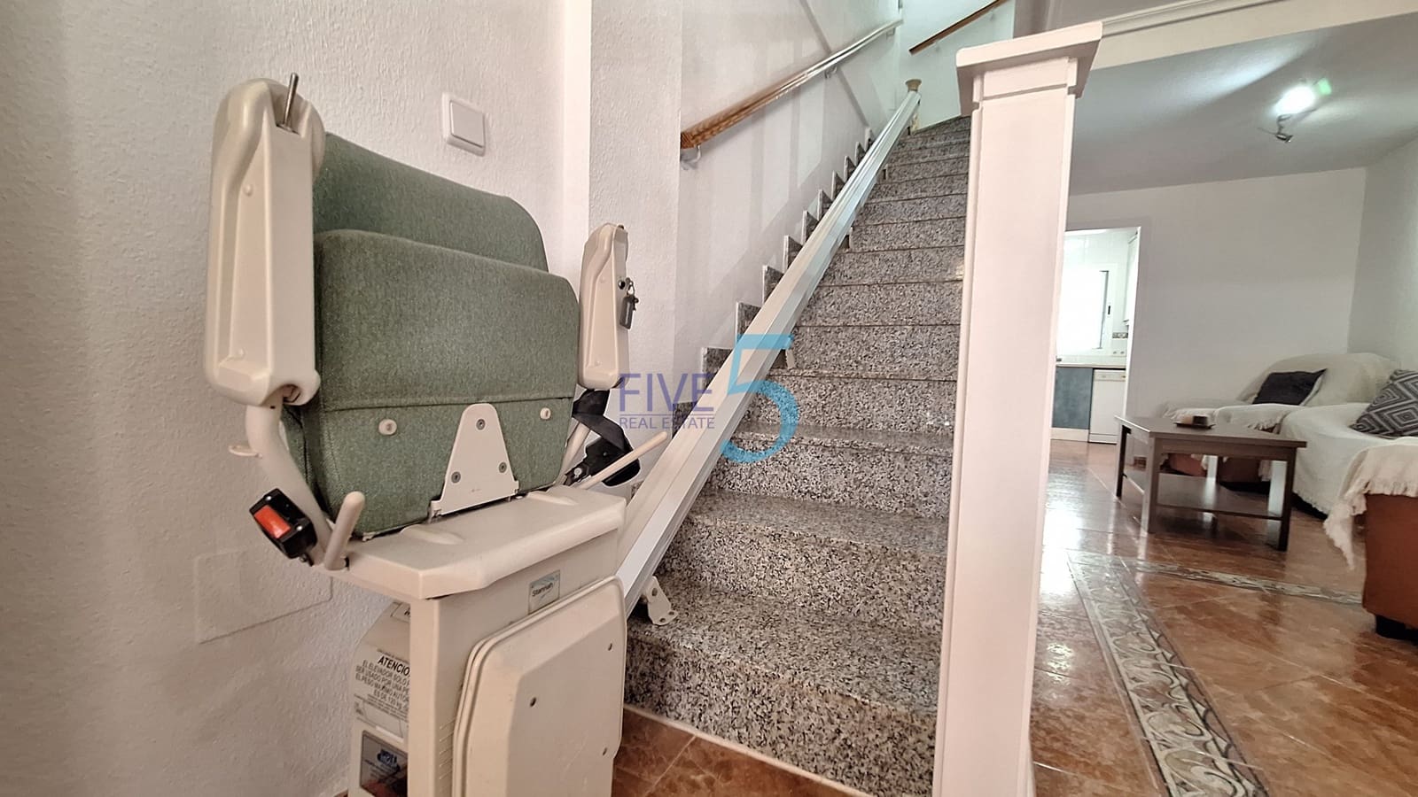 3 quarto Casa em Banda para venda em Playa Flamenca com piscina garagem - 220 000 € (Ref: 10101366)