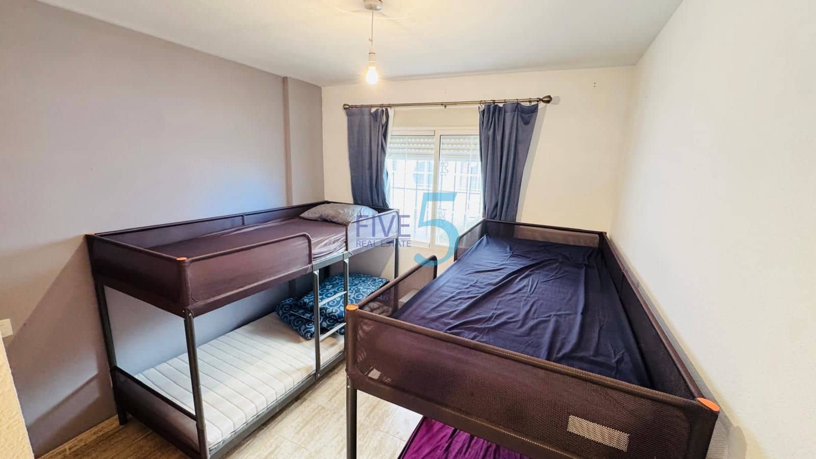 2 soveværelse Lejlighed til salg i Torrevieja med swimmingpool garage - € 129.950 (Ref: 10101368)
