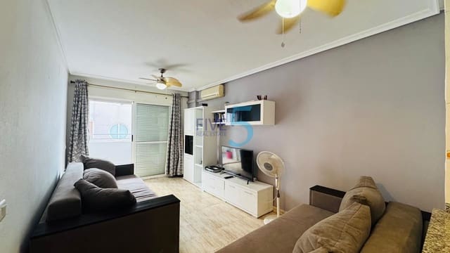 2 soveværelse Lejlighed til salg i Torrevieja med swimmingpool garage - € 129.950 (Ref: 10101368)