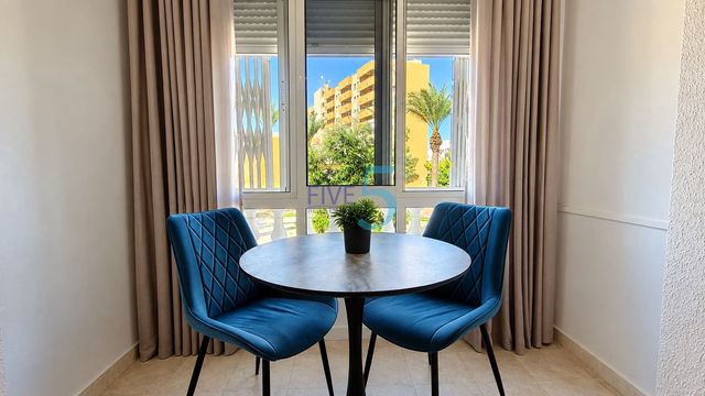 2 slaapkamer Appartement te koop in Torrevieja met zwembad - € 124.950 (Ref: 10101369)