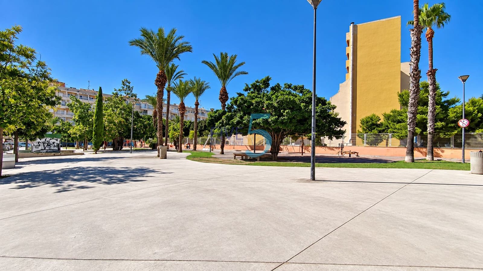 2 slaapkamer Appartement te koop in Torrevieja met zwembad - € 124.950 (Ref: 10101369)