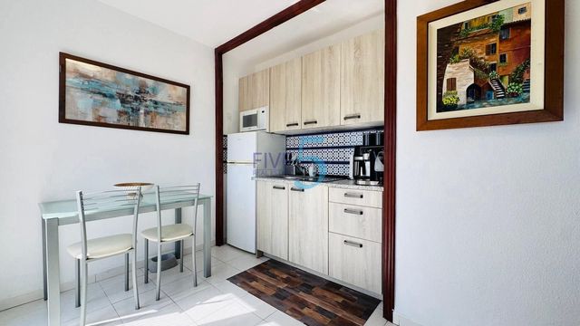 Apartamento de 1 habitación en Villamartin, Orihuela en venta con piscina garaje - 117.500 € (Ref: 10101370)