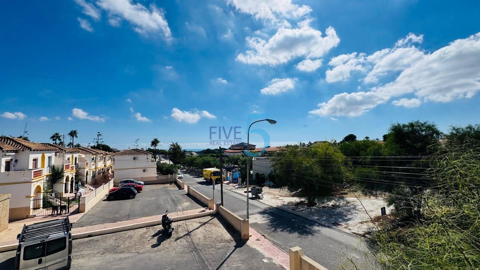 1 bedroom Apartment for sale in Villamartin with pool garage - € 117,500 (Ref: 10101370)