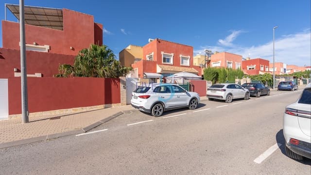 3 slaapkamer Halfvrijstaande villa te koop in La Tercia, Murcia stad met zwembad garage - € 220.000 (Ref: 10101371)