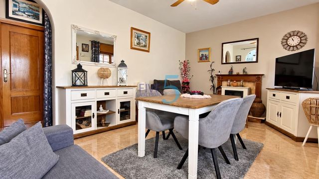 2 Zimmer Villa zu verkaufen in Benijófar mit Pool Garage - 245.000 € (Ref: 10101372)
