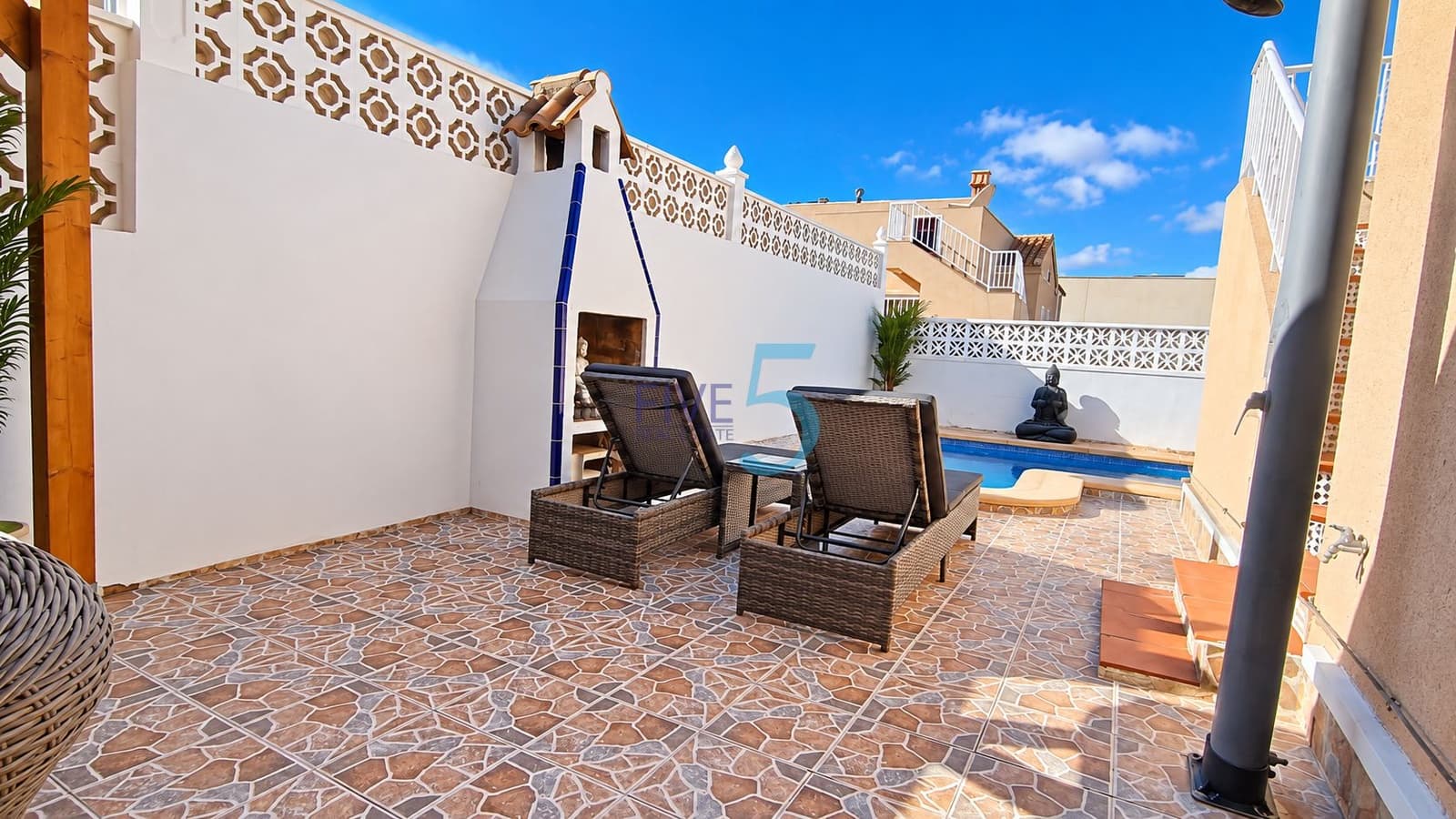 2 Zimmer Villa zu verkaufen in Benijofar mit Pool Garage - 245.000 € (Ref: 10101372)
