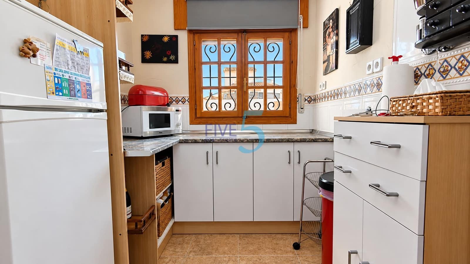 2 Zimmer Villa zu verkaufen in Benijofar mit Pool Garage - 245.000 € (Ref: 10101372)
