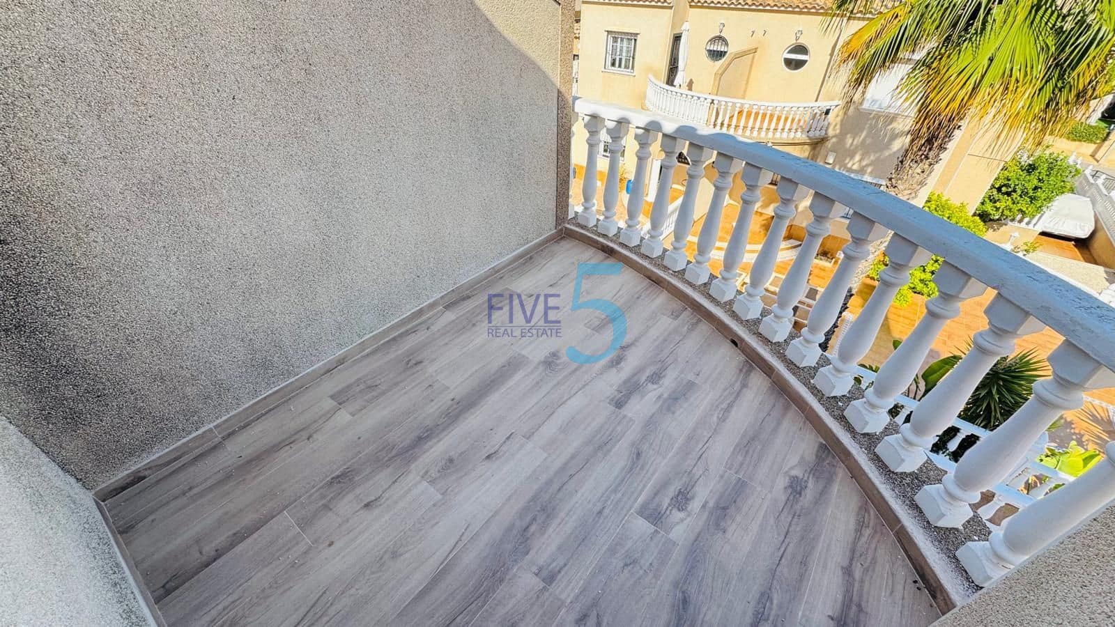 3 chambre Maison de Ville à vendre à Villamartin avec piscine garage - 235 000 € (Ref: 10106514)