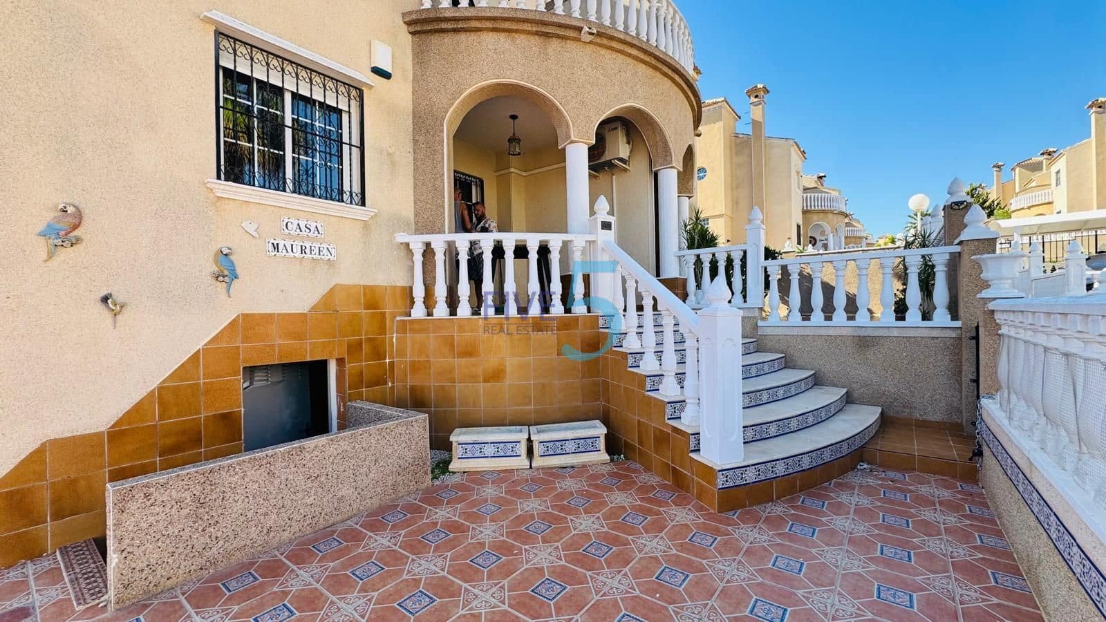 3 chambre Maison de Ville à vendre à Villamartin avec piscine garage - 235 000 € (Ref: 10106514)