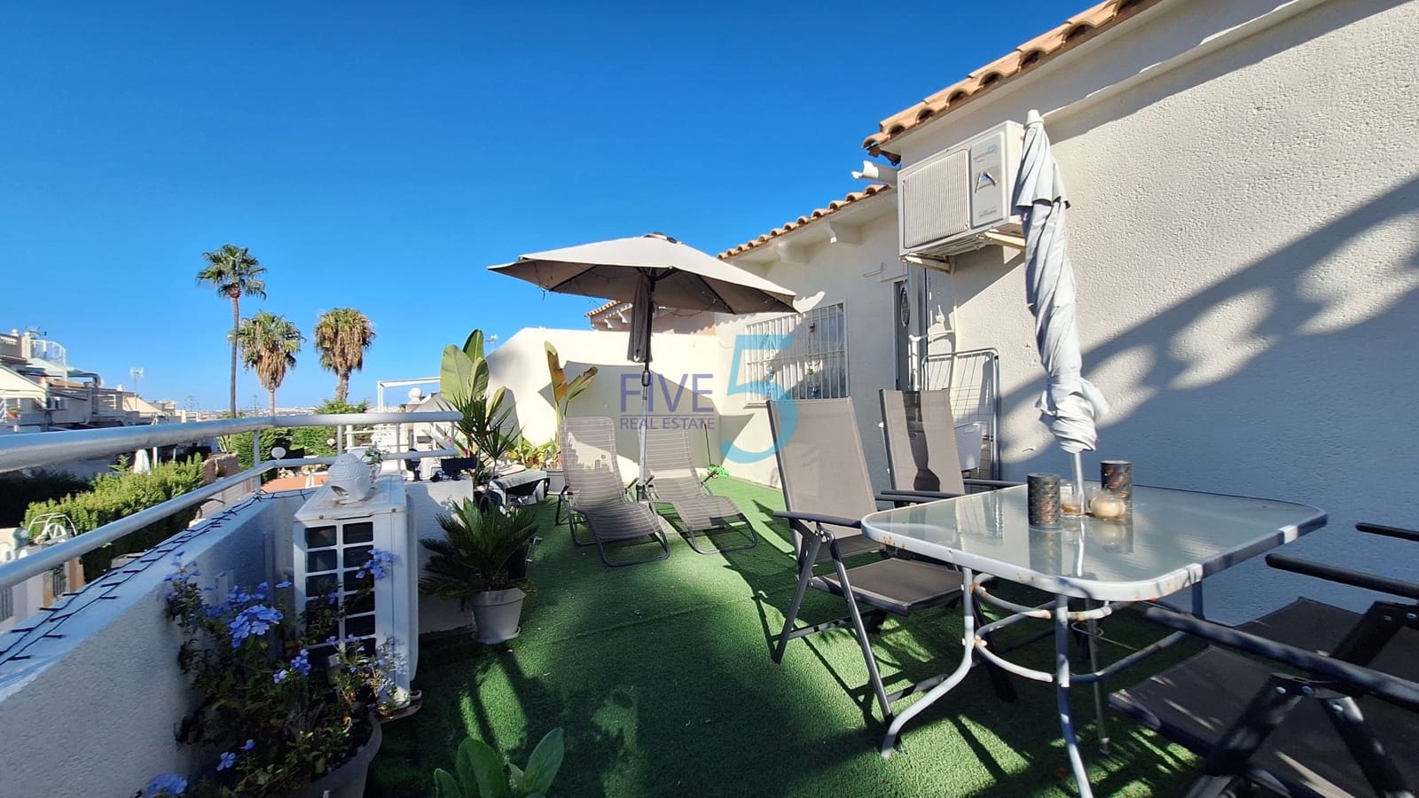 3 soverom Leilighet til salgs i Los Altos med svømmebasseng - € 239 900 (Ref: 10106516)