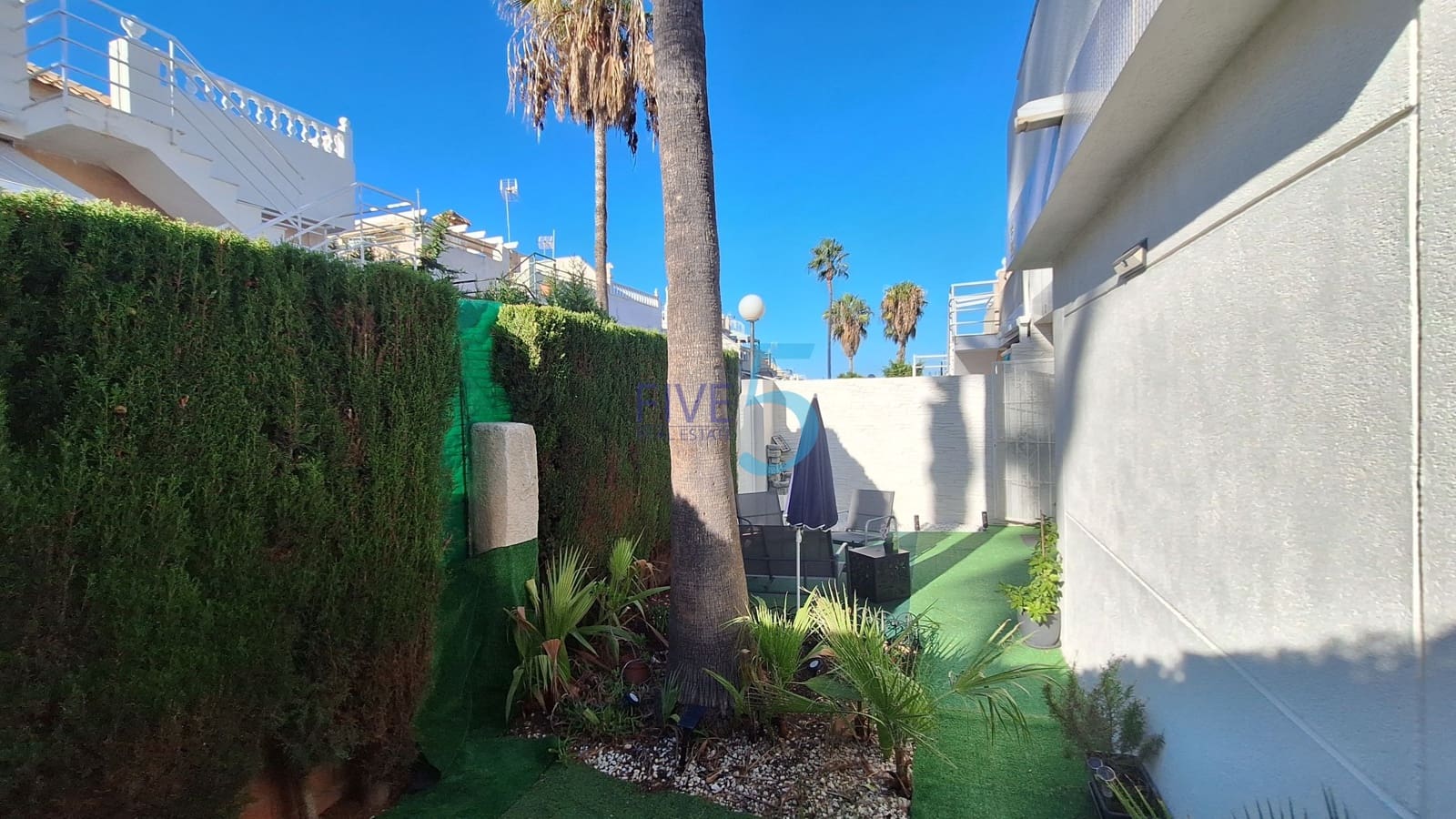 3 soverom Leilighet til salgs i Los Altos med svømmebasseng - € 239 900 (Ref: 10106516)