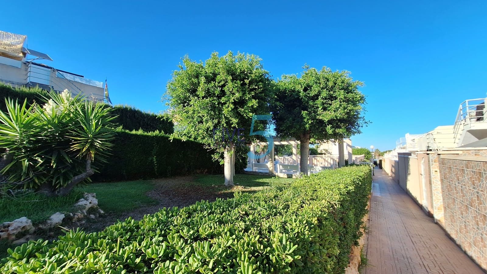 3 soverom Leilighet til salgs i Los Altos med svømmebasseng - € 239 900 (Ref: 10106516)