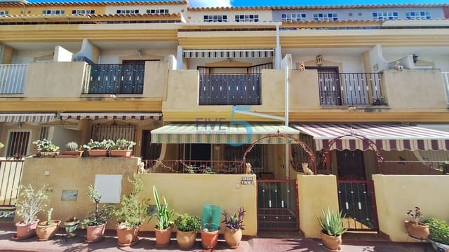 Casa de 3 habitaciones en Playa Flamenca, Orihuela en venta con piscina garaje - 200.000 € (Ref: 10109949)