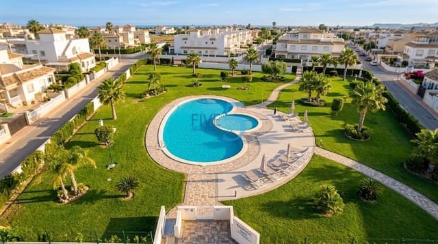 Pareado de 2 habitaciones en San Fulgencio en venta con piscina garaje - 220.000 € (Ref: 10110246)