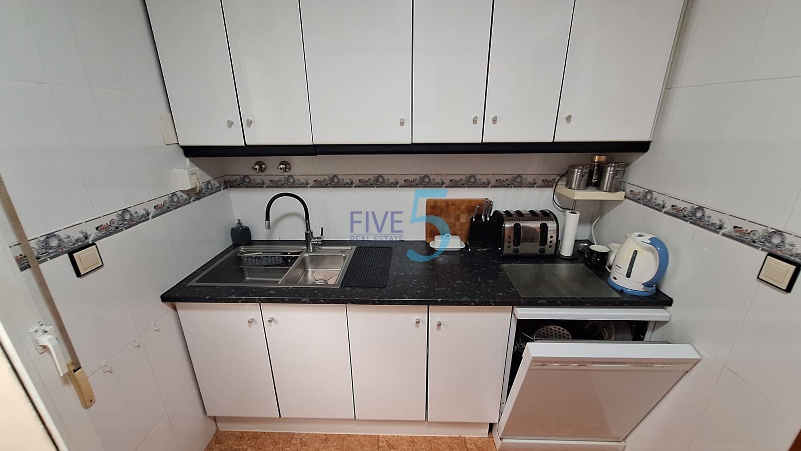 Pareado de 2 habitaciones en San Fulgencio en venta con piscina garaje - 220.000 € (Ref: 10110246)