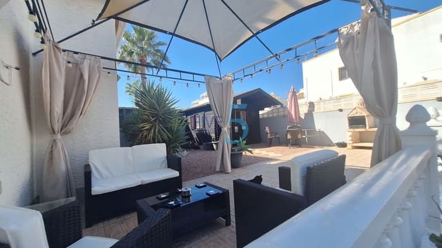 Pareado de 2 habitaciones en San Fulgencio en venta con piscina garaje - 220.000 € (Ref: 10110246)