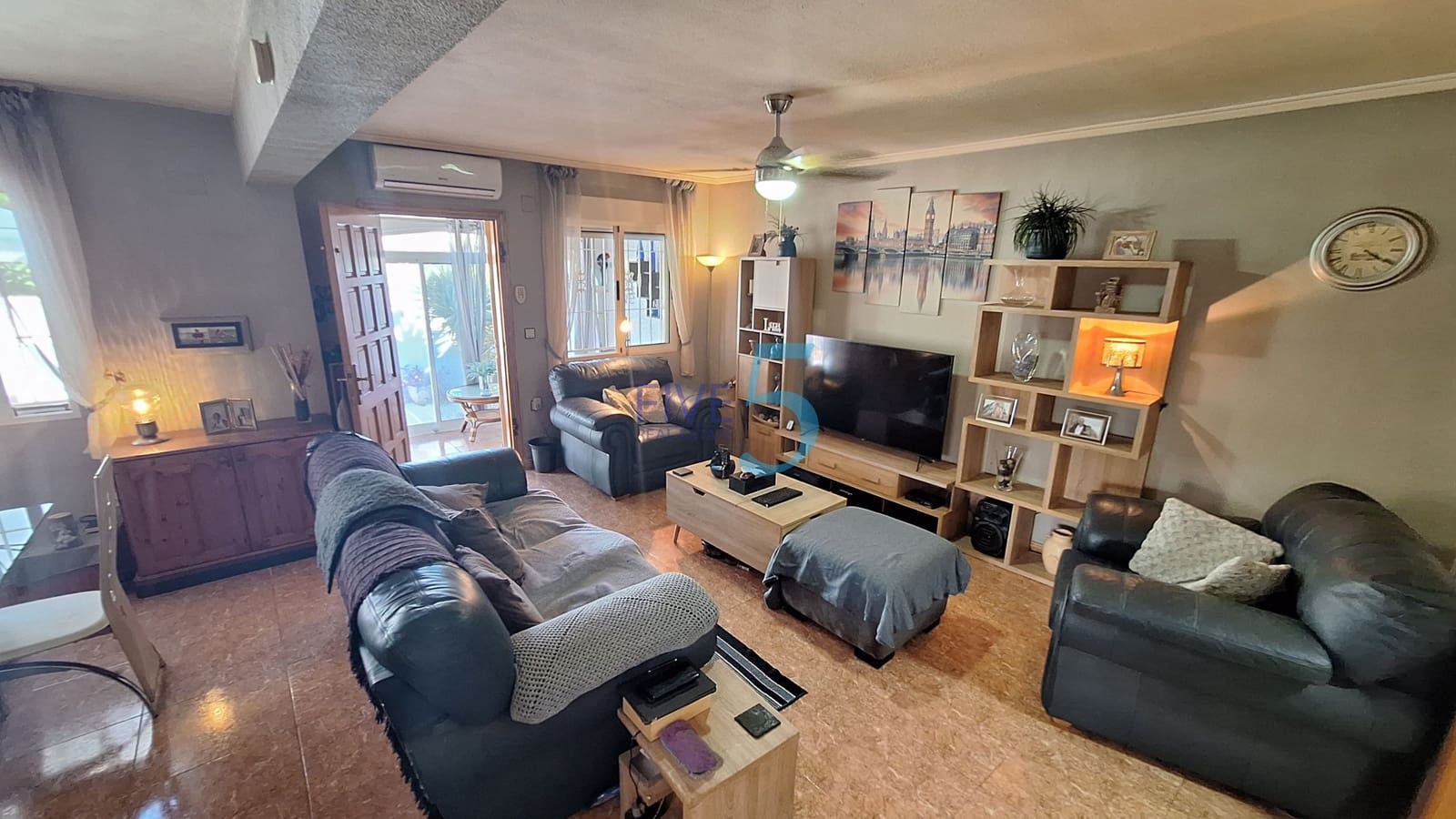 Pareado de 2 habitaciones en San Fulgencio en venta con piscina garaje - 220.000 € (Ref: 10110246)
