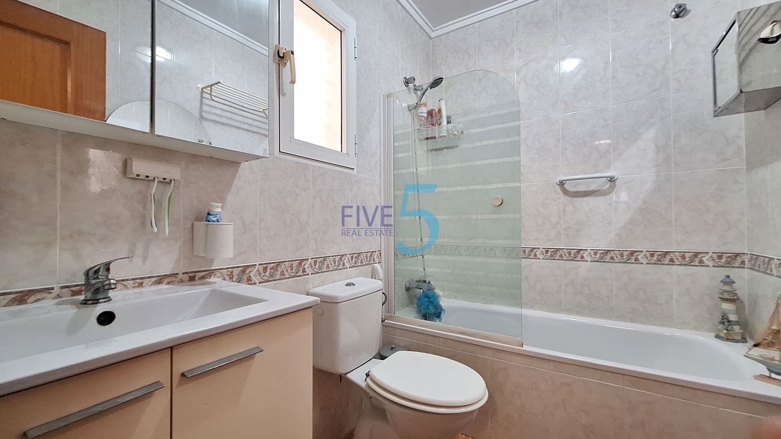 Pareado de 2 habitaciones en San Fulgencio en venta con piscina garaje - 220.000 € (Ref: 10110246)