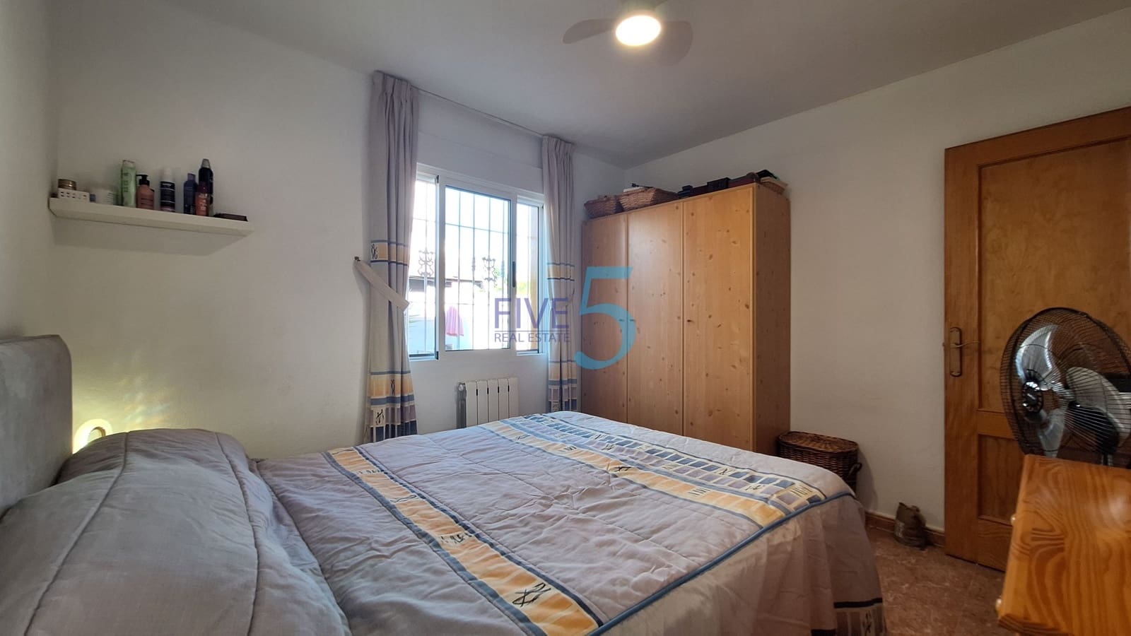 Pareado de 2 habitaciones en San Fulgencio en venta con piscina garaje - 220.000 € (Ref: 10110246)