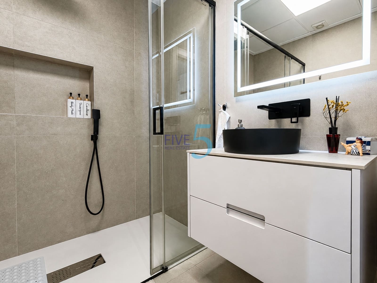 3 Zimmer Villa zu verkaufen in Santiago de la Ribera mit Pool Garage - 555.000 € (Ref: 10110247)
