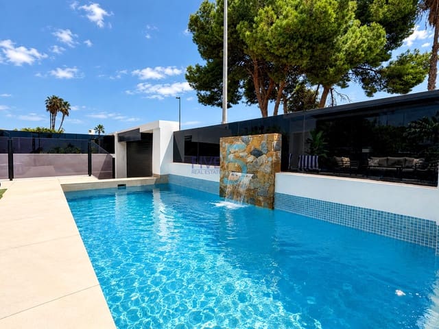 3 Zimmer Villa zu verkaufen in Santiago de la Ribera, San Javier mit Pool Garage - 555.000 € (Ref: 10110247)