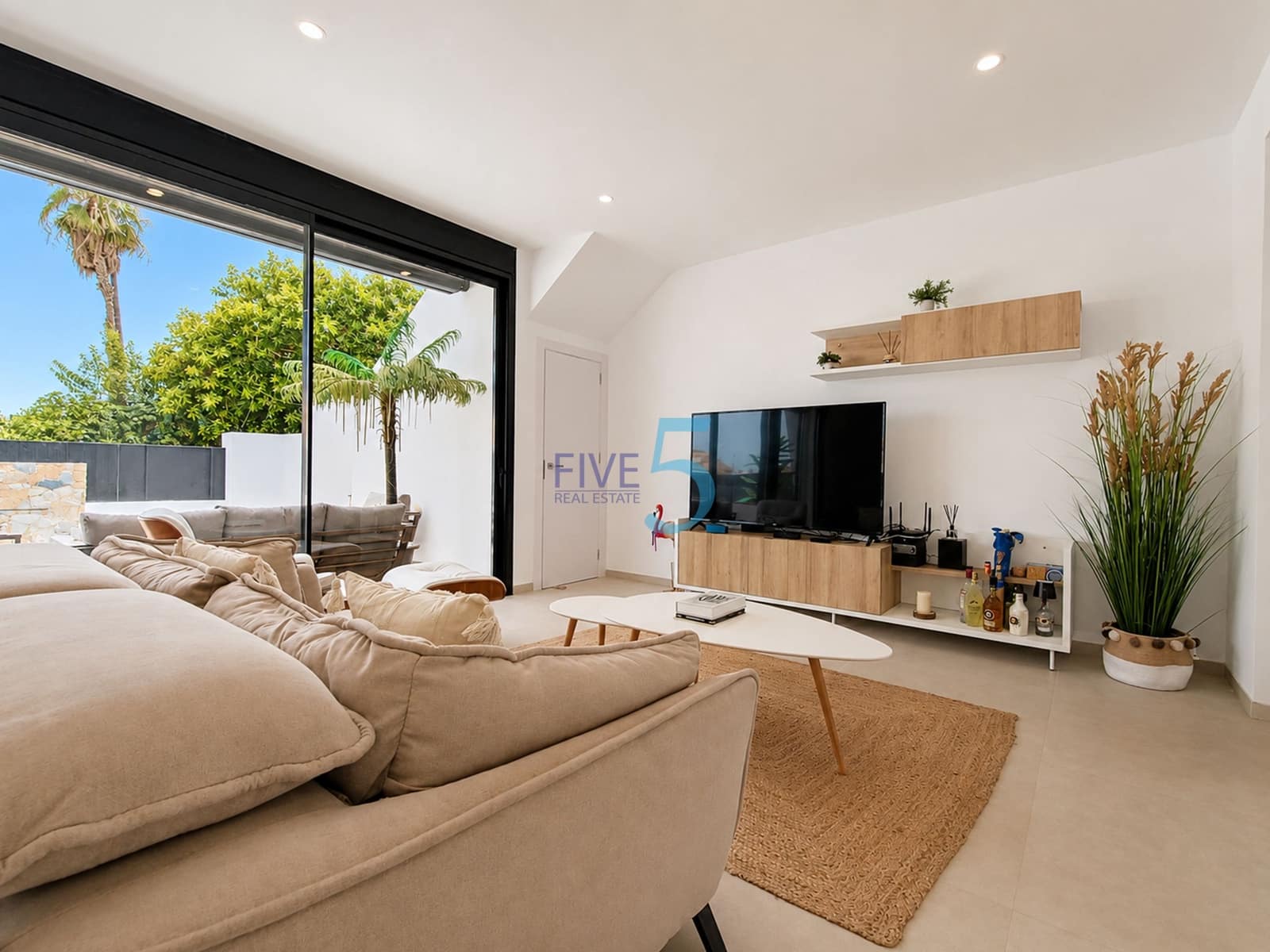 3 Zimmer Villa zu verkaufen in Santiago de la Ribera mit Pool Garage - 555.000 € (Ref: 10110247)