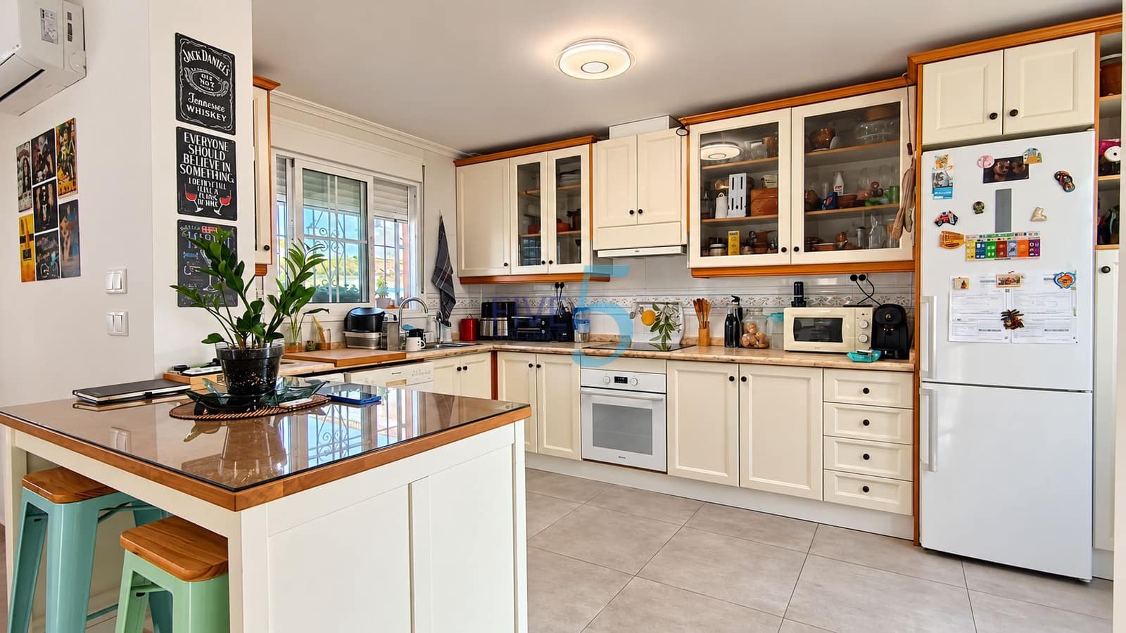 3 slaapkamer Villa te koop in Lo Crispin met zwembad garage - € 320.000 (Ref: 10114609)