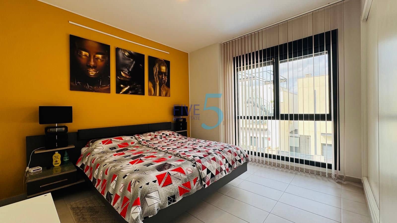 3 camera da letto Villa in vendita in Villamartin con piscina garage - 398.000 € (Rif: 10116038)