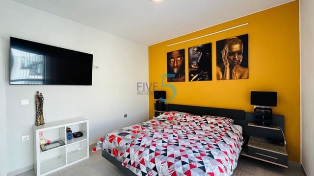 3 camera da letto Villa in vendita in Villamartin, Orihuela con piscina garage - 398.000 € (Rif: 10116038)