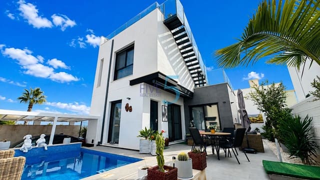 3 camera da letto Villa in vendita in Villamartin, Orihuela con piscina garage - 398.000 € (Rif: 10116038)