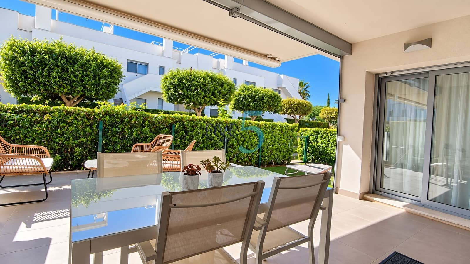 Apartamento de 2 habitaciones en Vistabella en venta con piscina garaje - 249.995 € (Ref: 10118602)