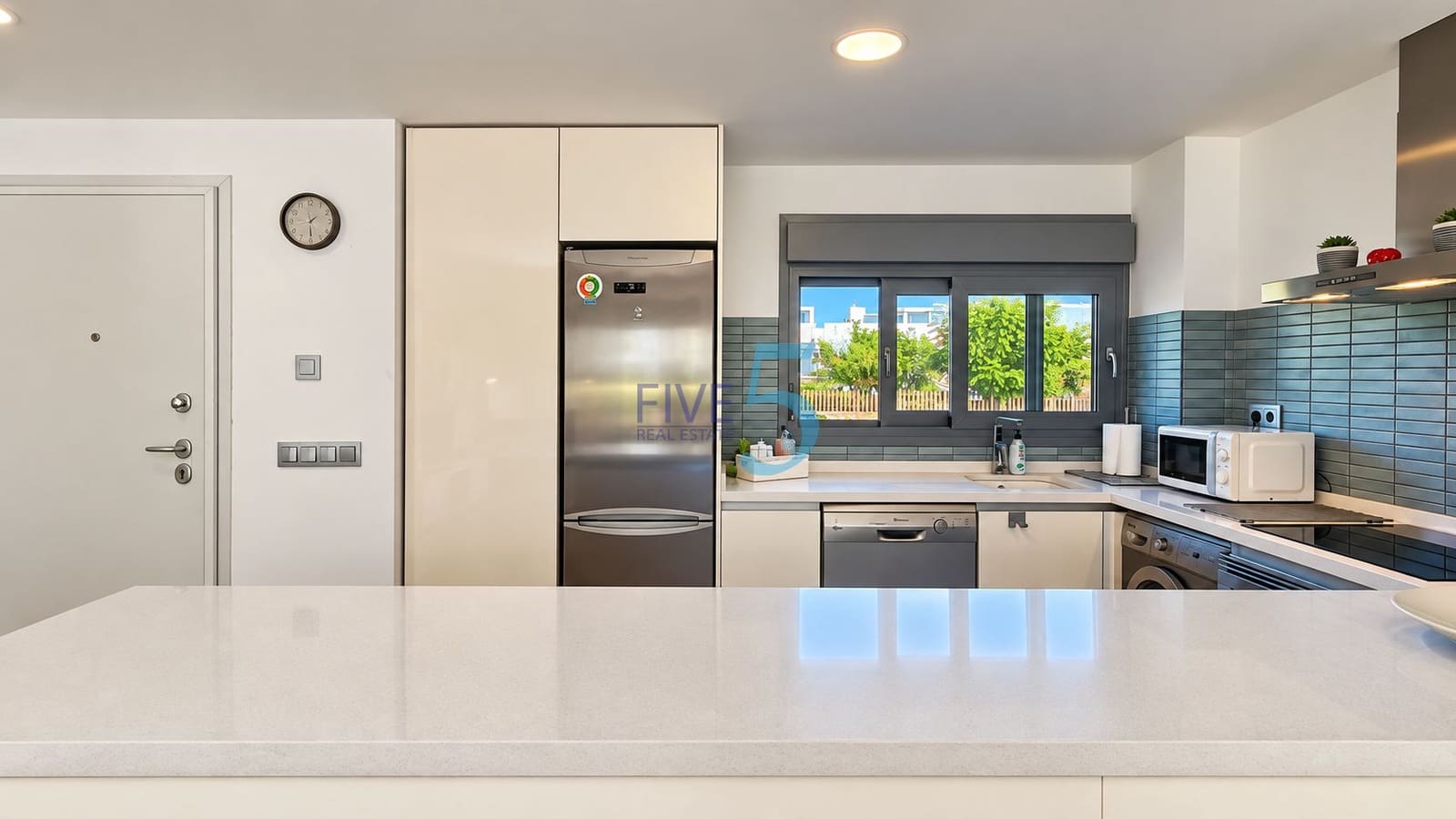 Apartamento de 2 habitaciones en Vistabella en venta con piscina garaje - 249.995 € (Ref: 10118602)
