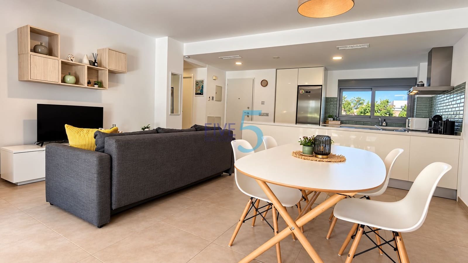 Apartamento de 2 habitaciones en Vistabella en venta con piscina garaje - 249.995 € (Ref: 10118602)