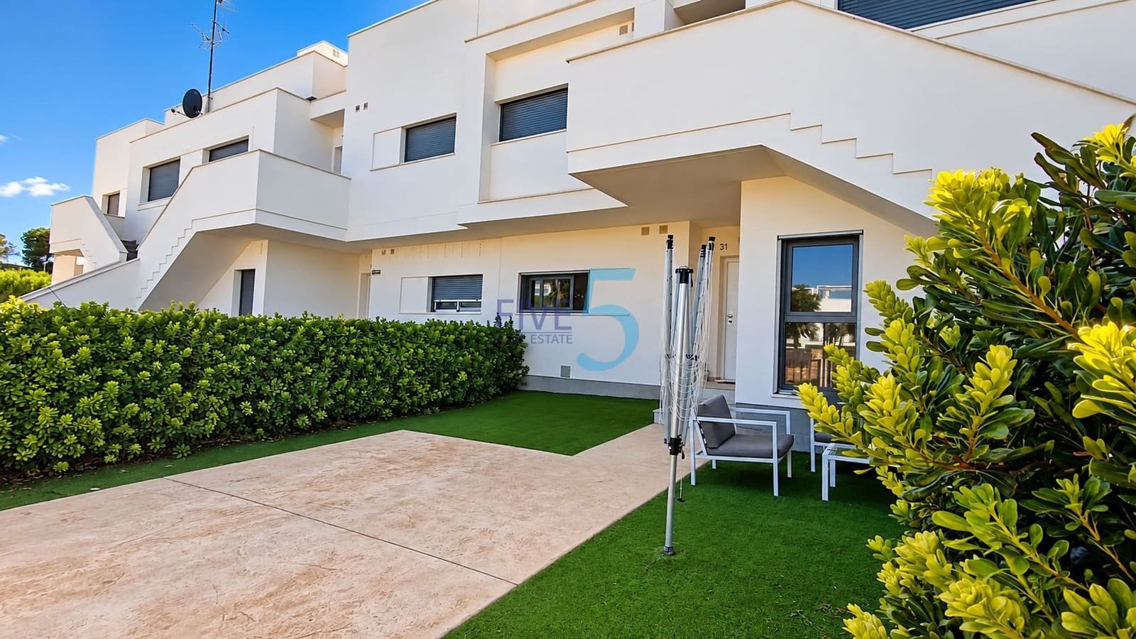 Apartamento de 2 habitaciones en Vistabella en venta con piscina garaje - 249.995 € (Ref: 10118602)
