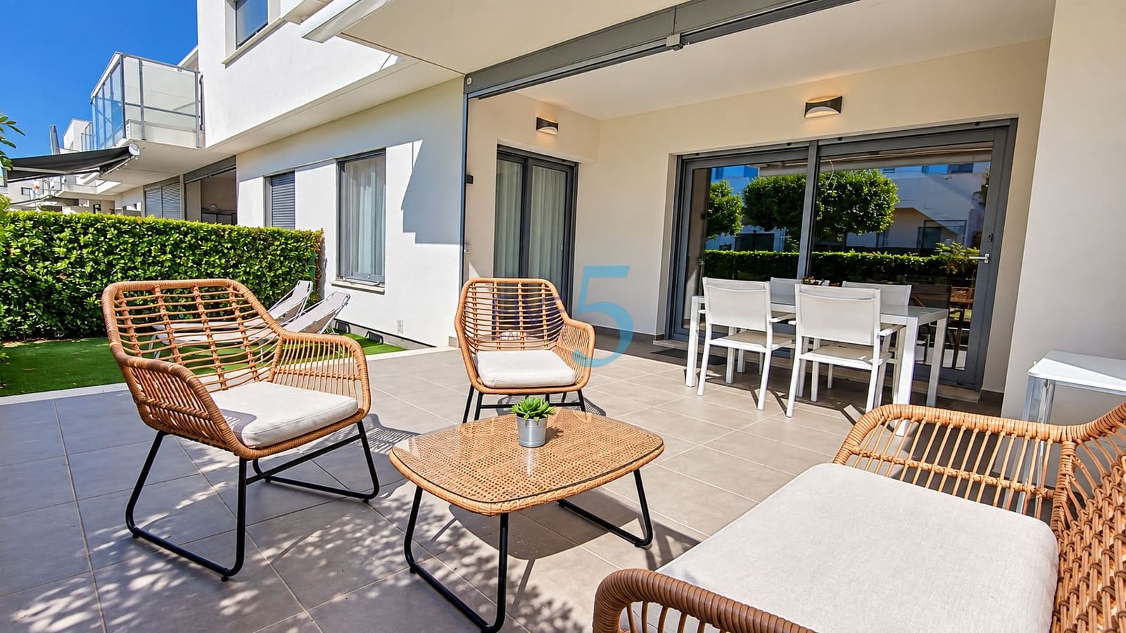 Apartamento de 2 habitaciones en Vistabella en venta con piscina garaje - 249.995 € (Ref: 10118602)