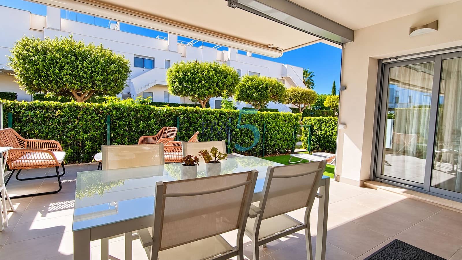 Apartamento de 2 habitaciones en Vistabella en venta con piscina garaje - 249.995 € (Ref: 10118602)
