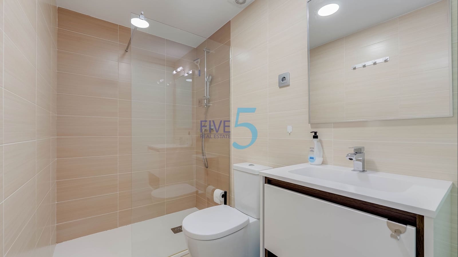 2 bedroom Apartment for sale in Vistabella with pool garage - € 249,995 (Ref: 10118602)