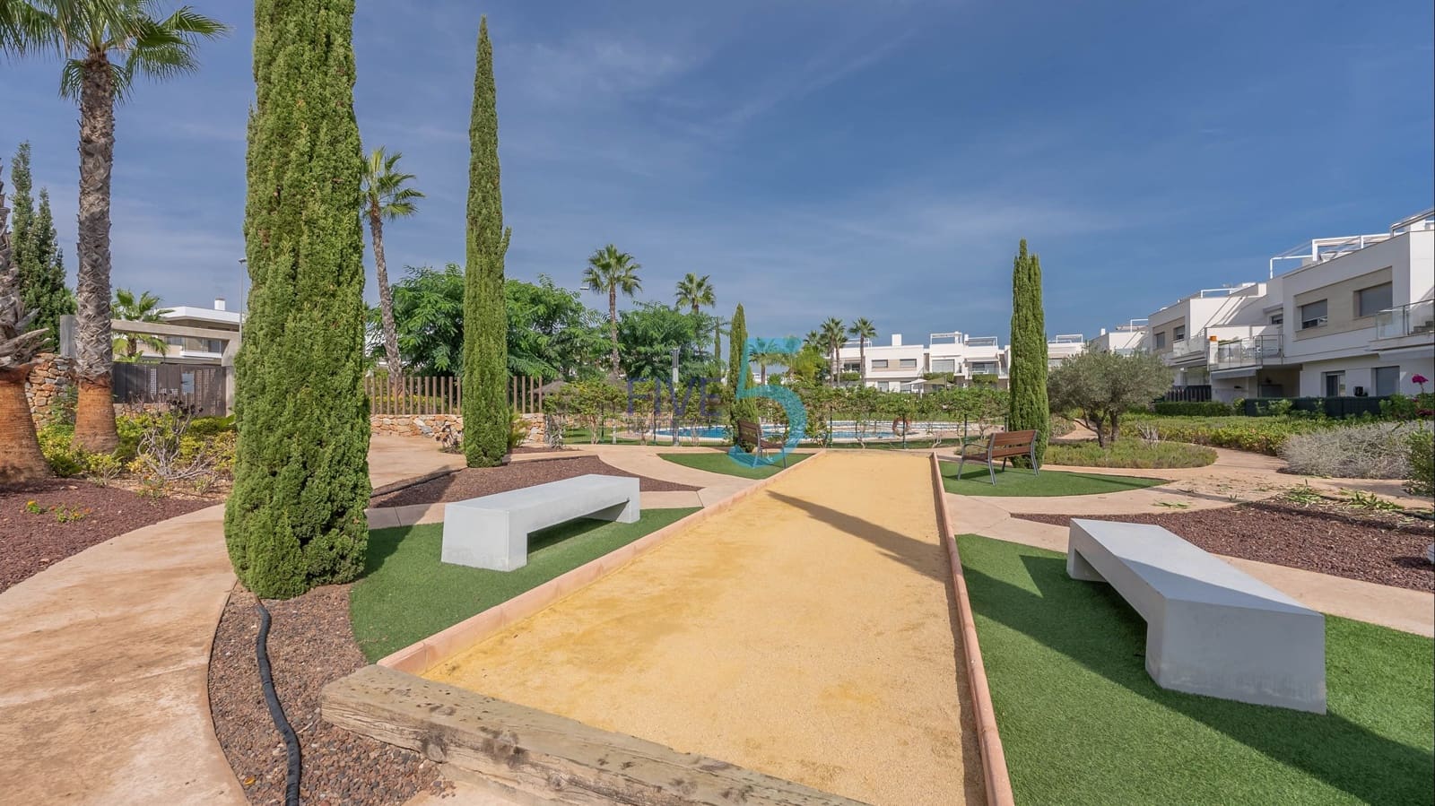 2 bedroom Apartment for sale in Vistabella with pool garage - € 249,995 (Ref: 10118602)