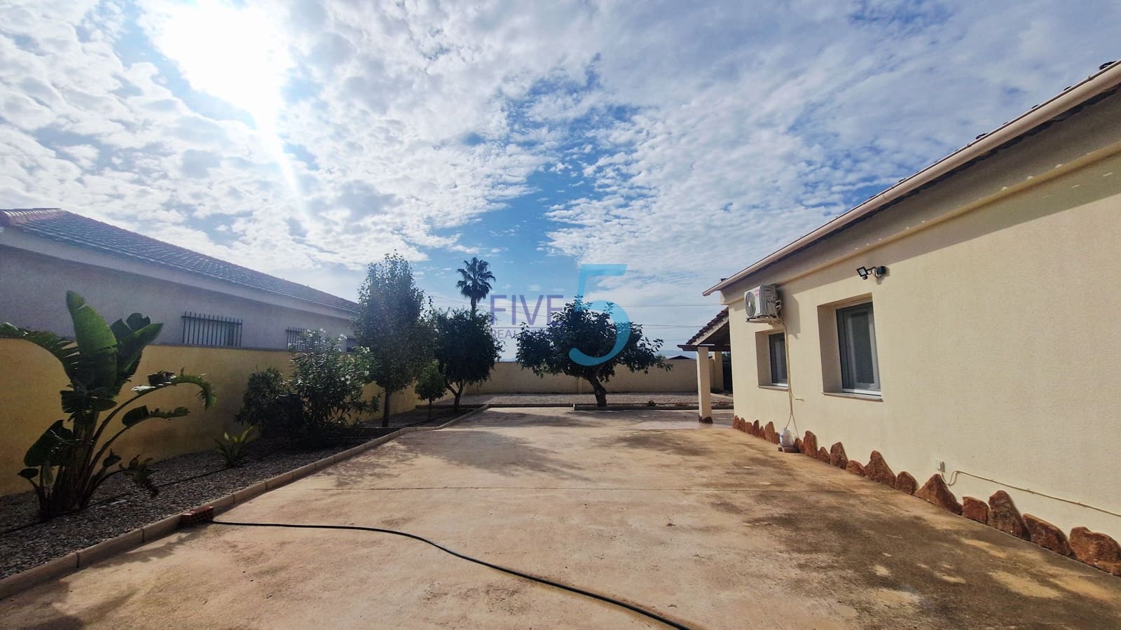 3 slaapkamer Villa te koop in Los Alcazares met zwembad garage - € 350.000 (Ref: 10118607)