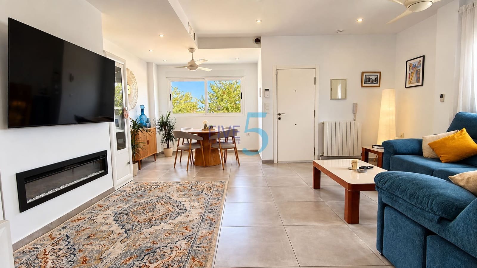 3 soveværelse Villa til salg i Daya Nueva med swimmingpool - € 325.000 (Ref: 10120601)
