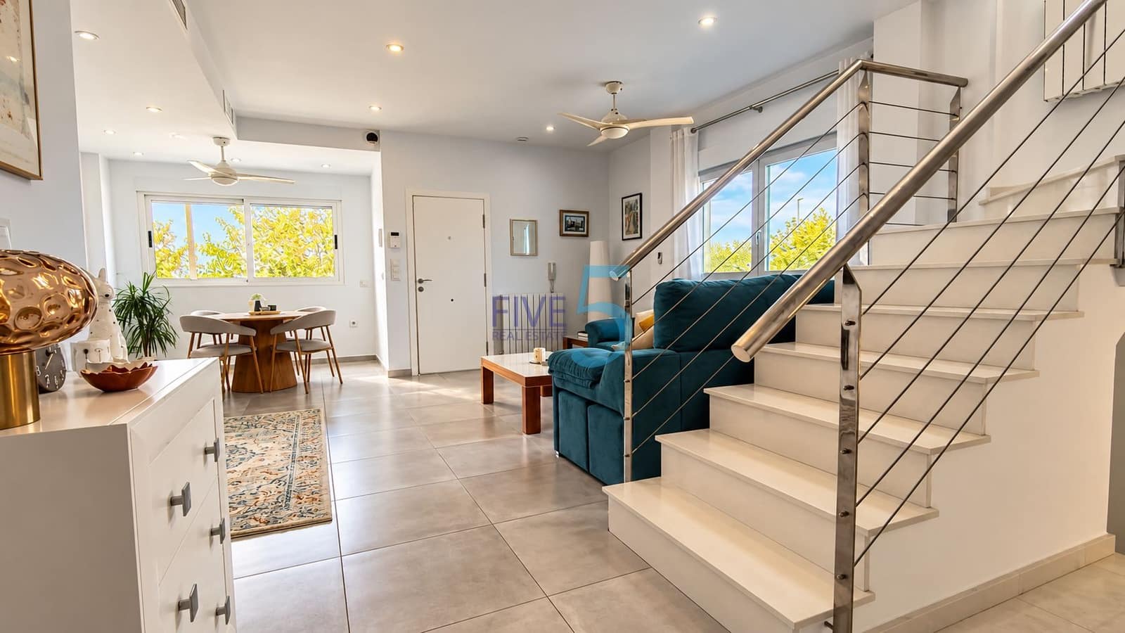 3 soveværelse Villa til salg i Daya Nueva med swimmingpool - € 325.000 (Ref: 10120601)