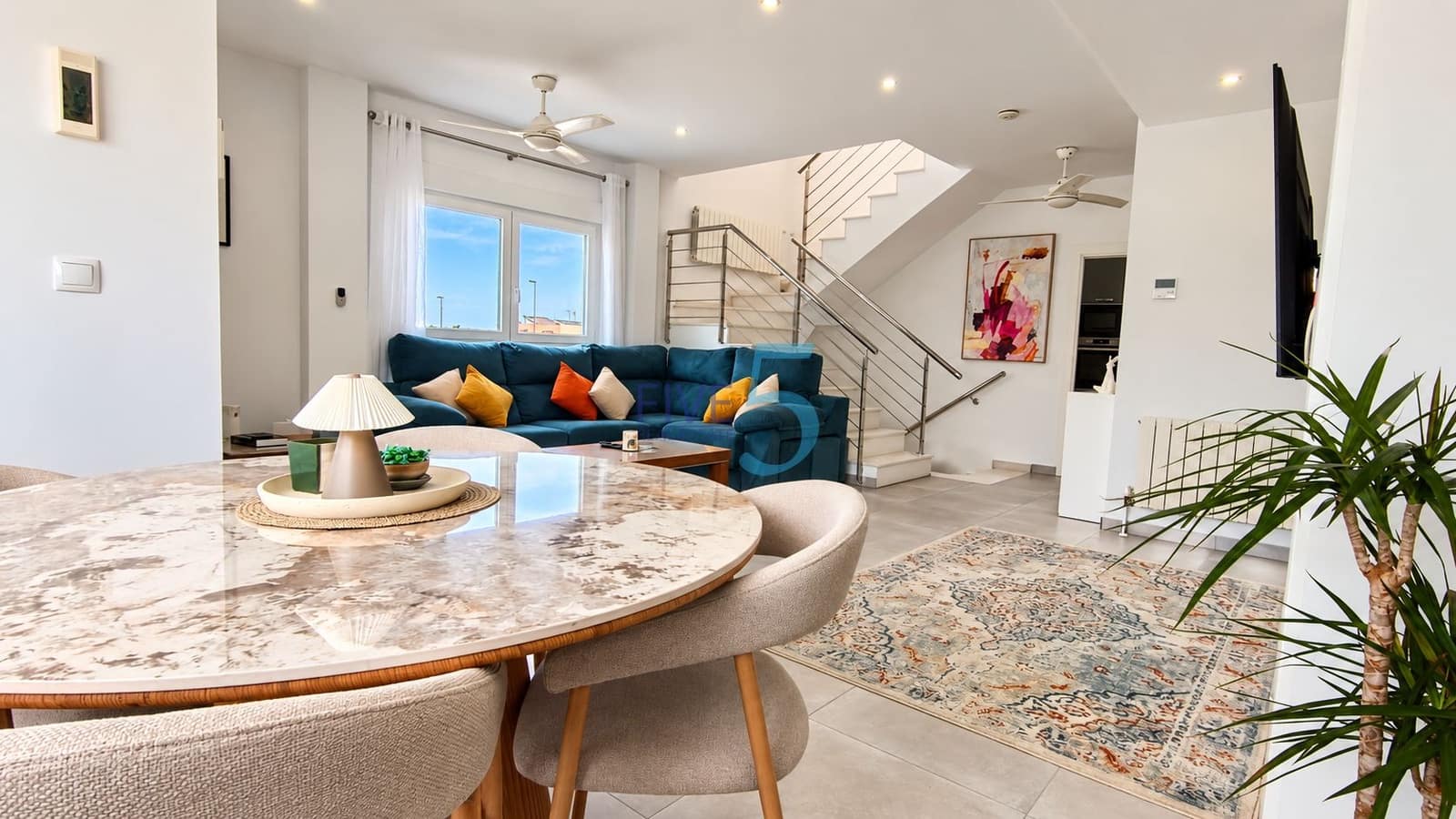 3 soveværelse Villa til salg i Daya Nueva med swimmingpool - € 325.000 (Ref: 10120601)