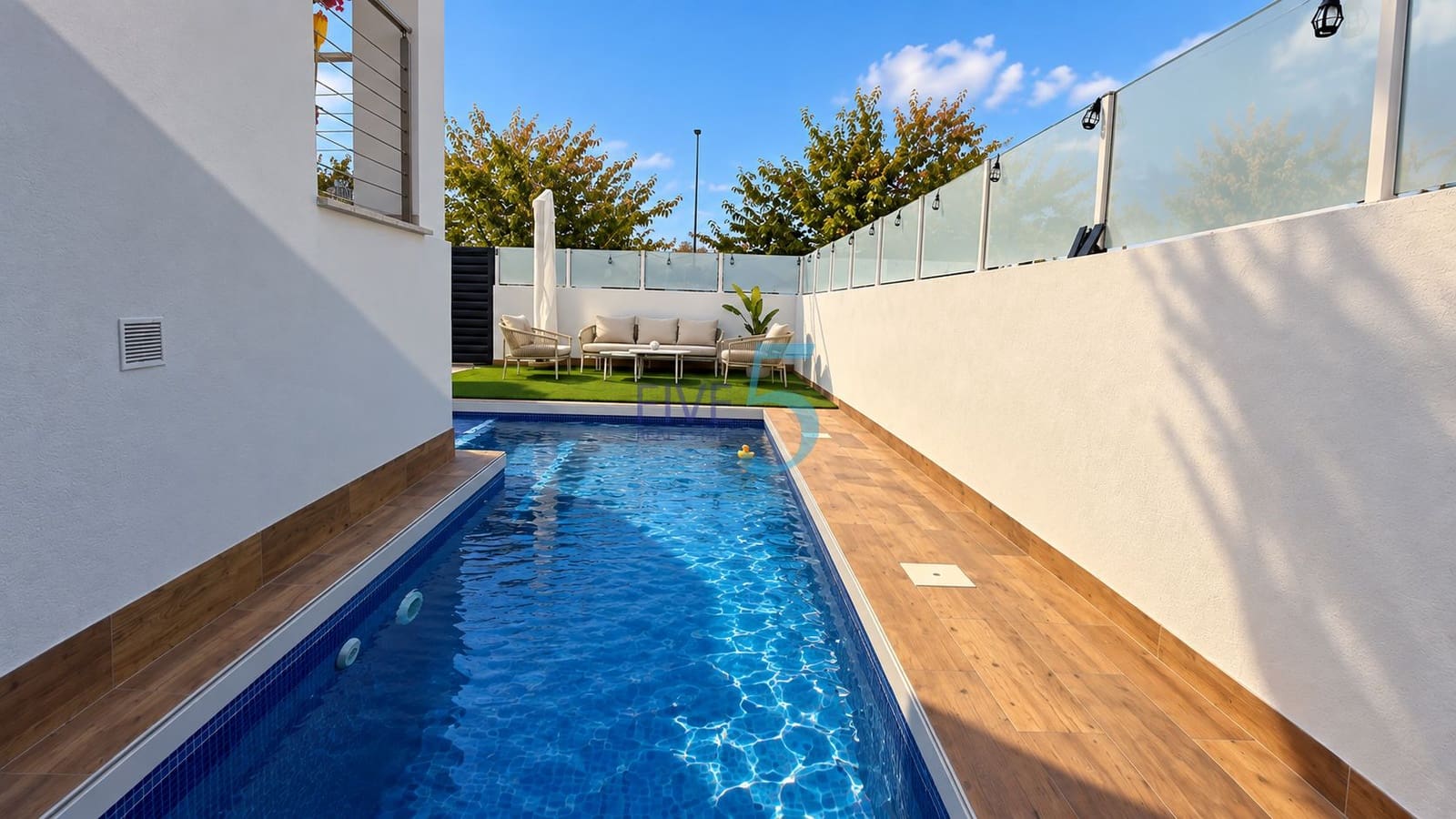 3 soveværelse Villa til salg i Daya Nueva med swimmingpool - € 325.000 (Ref: 10120601)